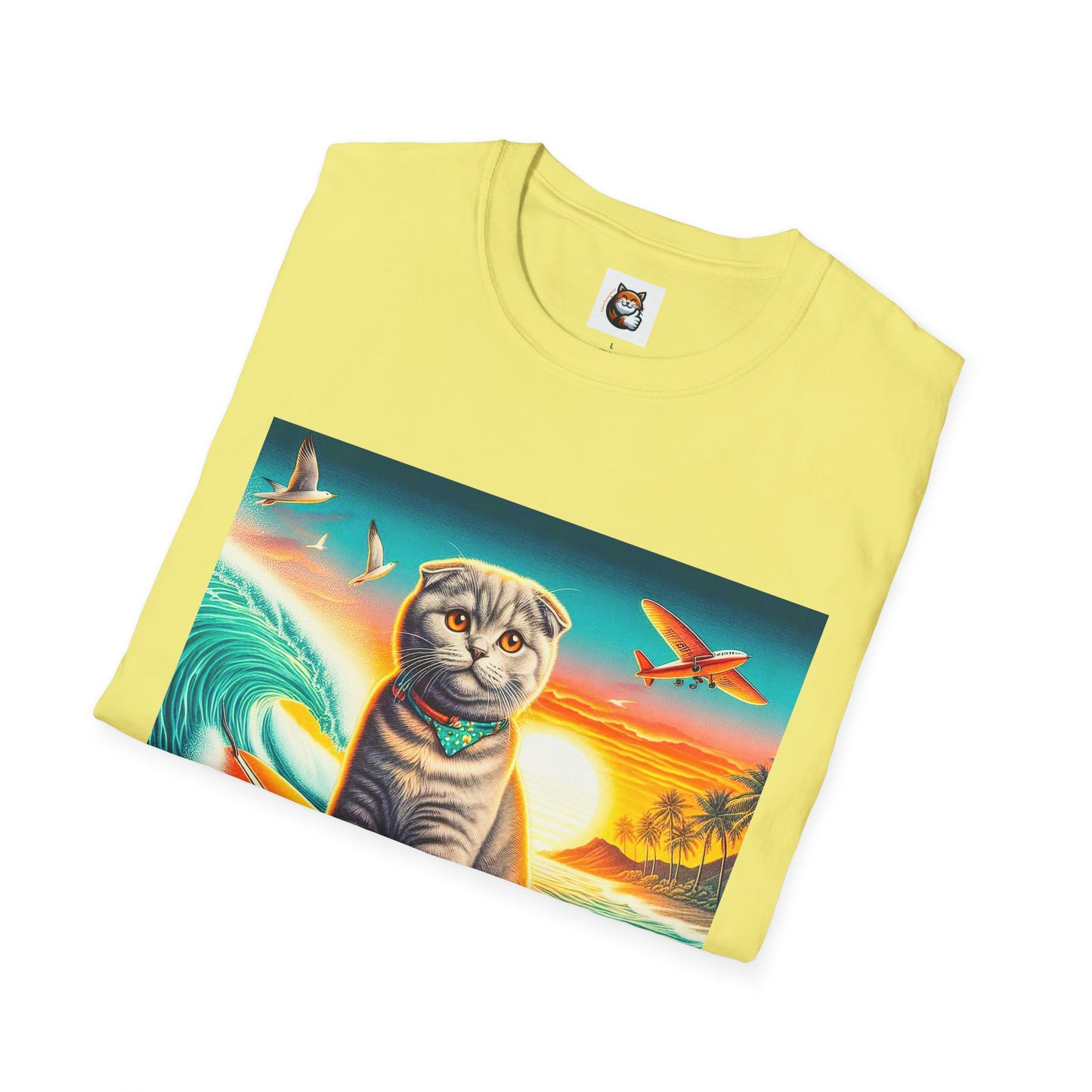 Scottish Fold Cat waves T-Shirt