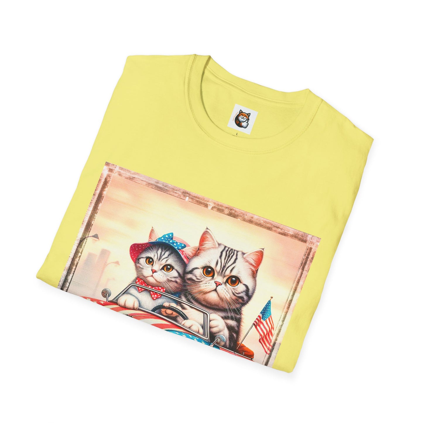 Wacky American Shorthair Unisex Softstyle T-Shirt